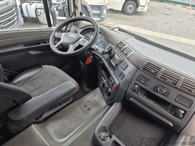 Standard tractor DAF CF 430 FT ZF INTARDER