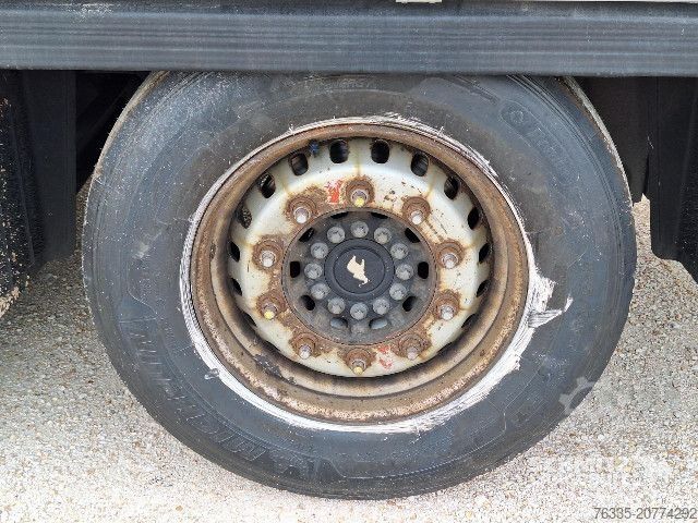 Open semitrailer with tarp Schmitz Cargobull Curtainsider Mega