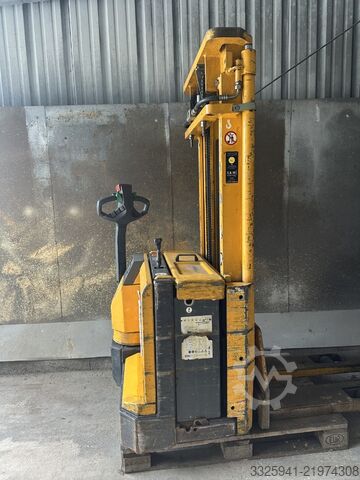 Manual stacker Jungheinrich EJC 16 /