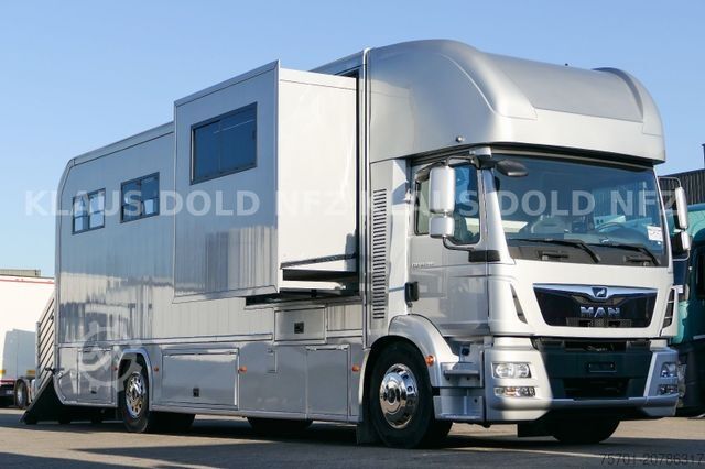 Viehtransporter LKW MAN TGM 18.290 Pferdetransport Wohnwagen Slide-Out