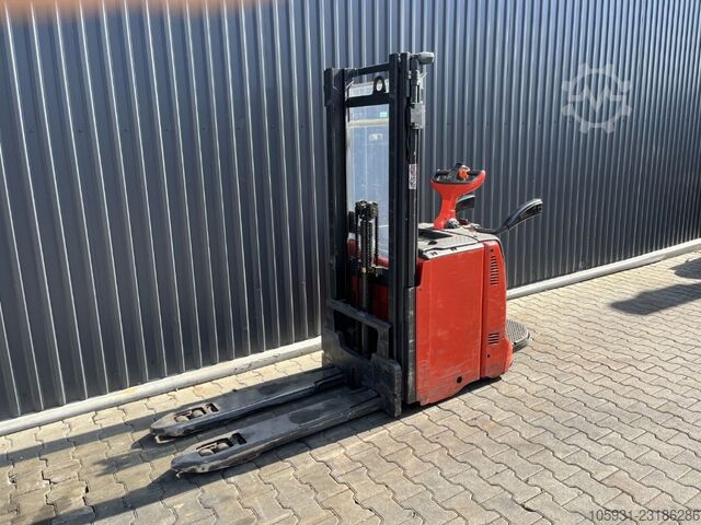 Stand-on stacker Linde L14LAP