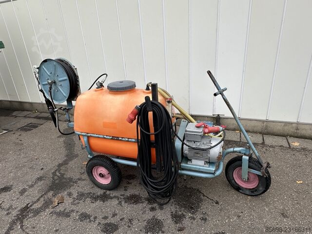 Empas 37-55-300E spraying wagon 300 liter with reel EMPAS 37-55-300E