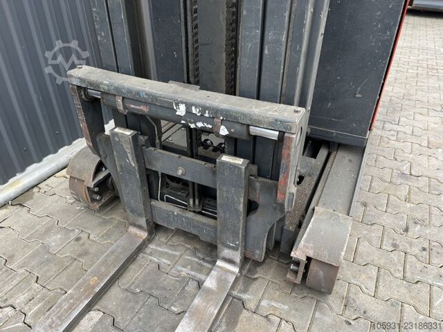 Reach Truck Linde R14-01