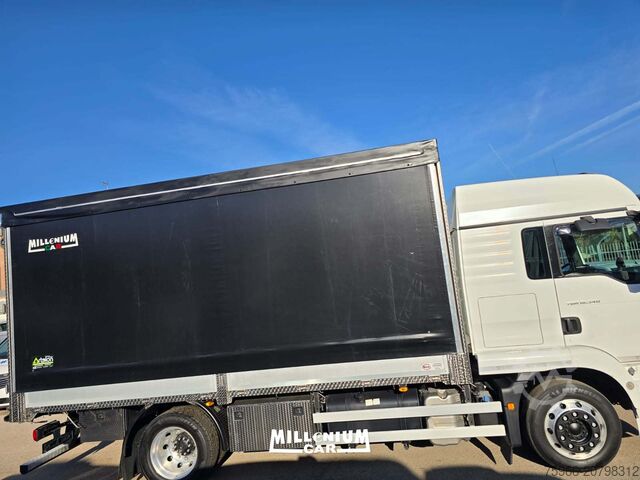LKW mit Pritsche & Plane MAN TGM 18-340 CENTINATO 5,60 EURO 6
