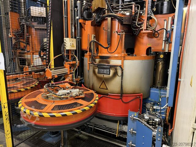 Hydraulische Reifenvulkanisierpresse Harburg-Freudenberger Maschinenbau GmbH MCP 52-180IC