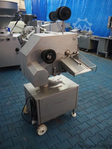 Automatic double-row clipper POLY-CLIP FCA 3442