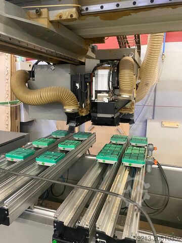 CNC-Bearbeitungszentrum BIESSE Rover 346