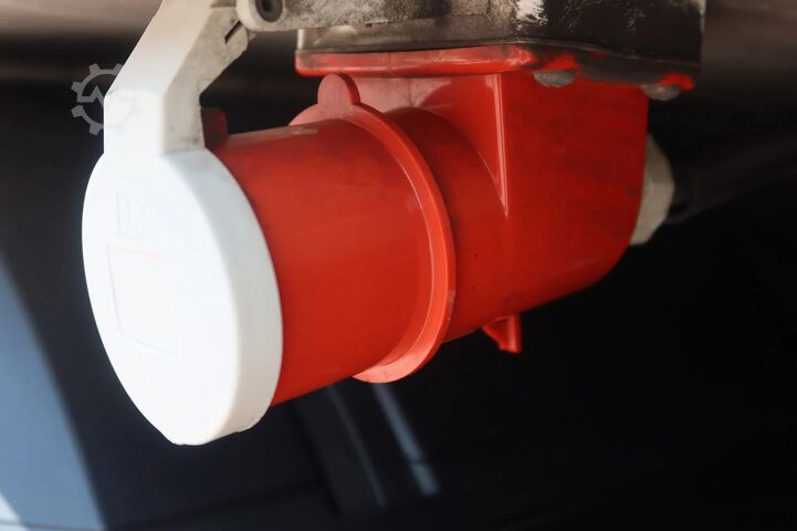 Mercedes-Benz Actros 2136 L Koel/Vries + klep PHARMA ThermokingUT 1200  gr.+25/-25 Mercedes-Benz Actros 2136 L Koel/Vries + klep PHARMA Thermoki...