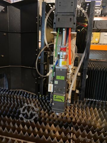 Laserschneidmaschine SUNDOR 1.5KW