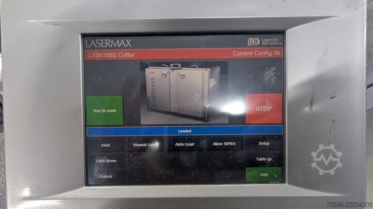 Roll-to-cut-sheet finishing system Lasermax Roll Systems LX550 + LX581