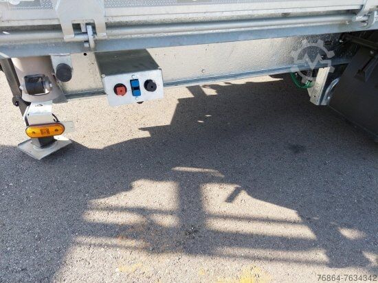 Three-way tipper trailer HUMBAUR HTK185524 TANDEM 3-SEITENKIPPER VERZINKT,