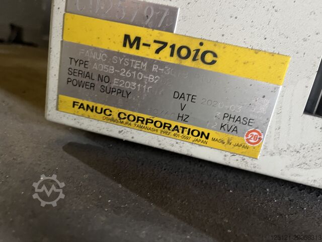 Industrial robot Fanuc M-710iC/70 R-30iB Plus