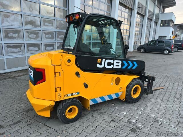 Forklift JCB TLT 35-22E Teletruck / nur 131h! / 2022 / SS