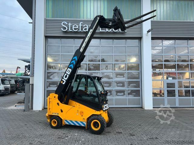 Forklift JCB TLT 35-22E Teletruck / nur 131h! / 2022 / SS