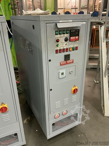 Spritzgießmaschine ENGEL Duo 16050 / 2300