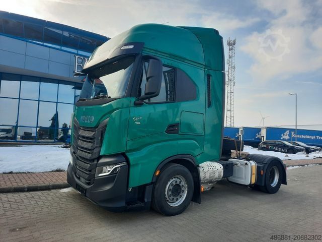 Standard tractor unit IVECO S-WAY AS440S51T/FP Full pneumatic, hydraulics