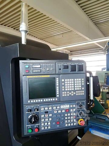 CNC Drehzentrum Hyundai WIA 400 LMC