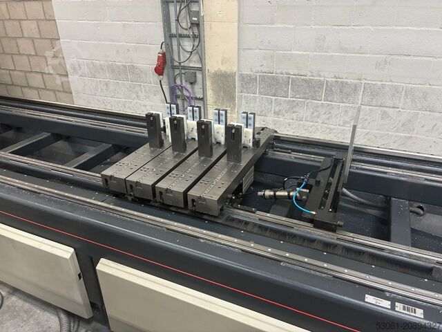 4-Achs-Bearbeitungszentrum Elumatec SBZ  140