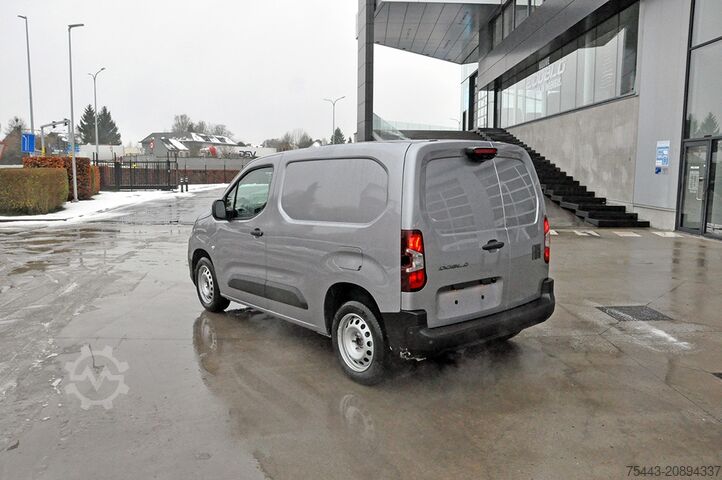 Panel van Fiat Doblò F5331 L1 3,5T – 1.5 BLuehdIi Multijet 100...