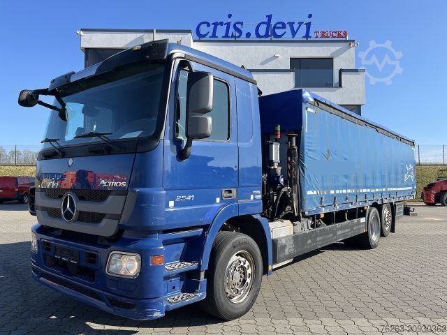 Flatbed truck MERCEDES-BENZ 2541 6x2 Atlas 135.2E Pritsche 8,20 m