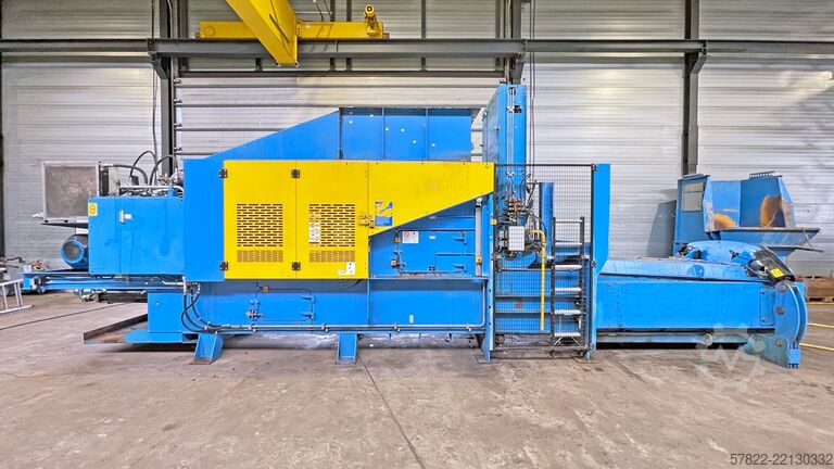 Baler 60 t, with 37 kW drive power Presona LP 60 VH1