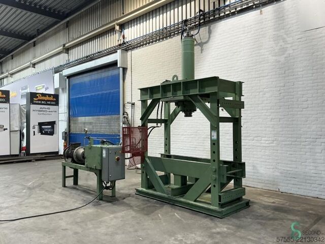 Hydraulic presses  Linde HPR 200t D=1900mm 2009 Linde 