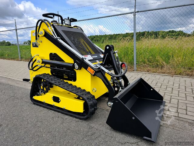 Compact loader Machpro MPS330 | 2024