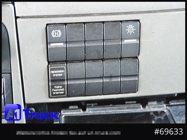 Autotransporter LKW MAN 18.400 TGX, Autotransporter Kässbohrer,