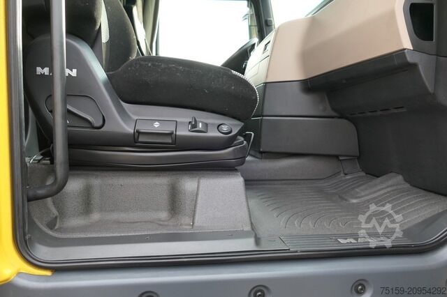 Swap body truck man TGX 26.420 6x2 KLIMA AHK Lenkachse