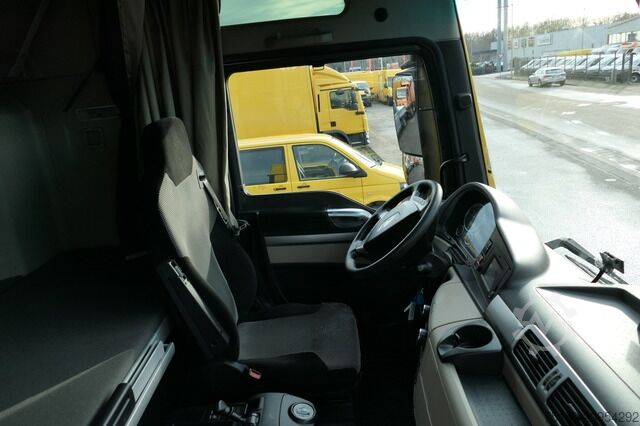 Swap body truck man TGX 26.420 6x2 KLIMA AHK Lenkachse