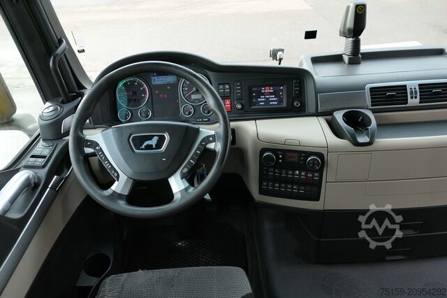 Swap body truck man TGX 26.420 6x2 KLIMA AHK Lenkachse