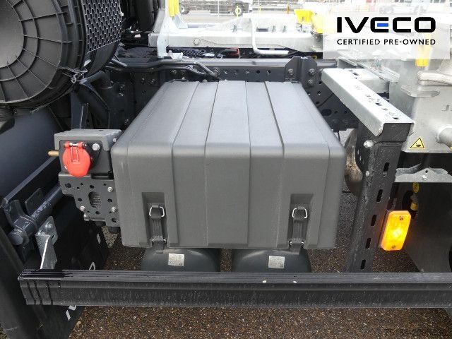 Swap body truck IVECO AS260S50Y/FS CM CNG