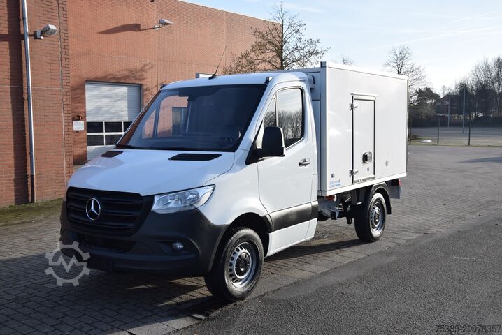 Commercial vehicle Mercedes-Benz Sprinter  317 Tiefkühkoffer -20 Stand Fahrk Navi