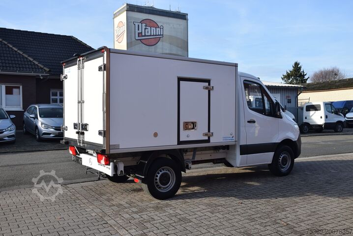 Commercial vehicle Mercedes-Benz Sprinter  317 Tiefkühkoffer -20 Stand Fahrk Navi