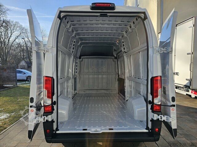 High top van Fiat Ducato 35 L3H3 15m³ Klima Temp 260° Kamera PDC