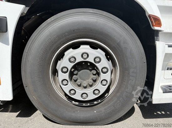 Tipper truck MERCEDES-BENZ ACTROS 2551 6X2, PALFINGER-ABROLLKIPPER MIT SCHROTTKRAN,  LENK-LIFTACHSE, EURO 6