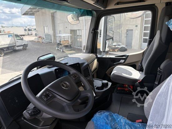 Tipper truck MERCEDES-BENZ ACTROS 2551 6X2, PALFINGER-ABROLLKIPPER MIT SCHROTTKRAN,  LENK-LIFTACHSE, EURO 6