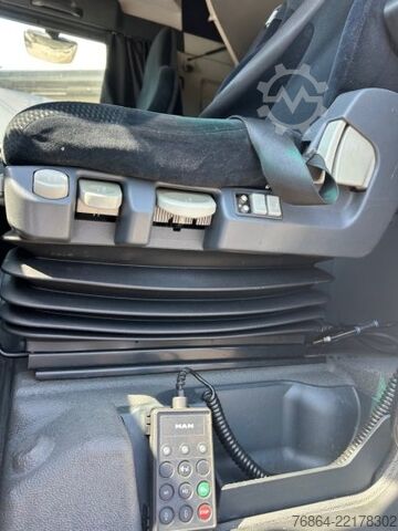 Standard tractor unit MAN TGX 18.440 4X2 EURO 6, RETARDER