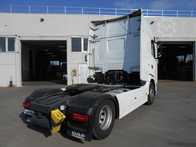 Standard tractor unit DAF XG 480