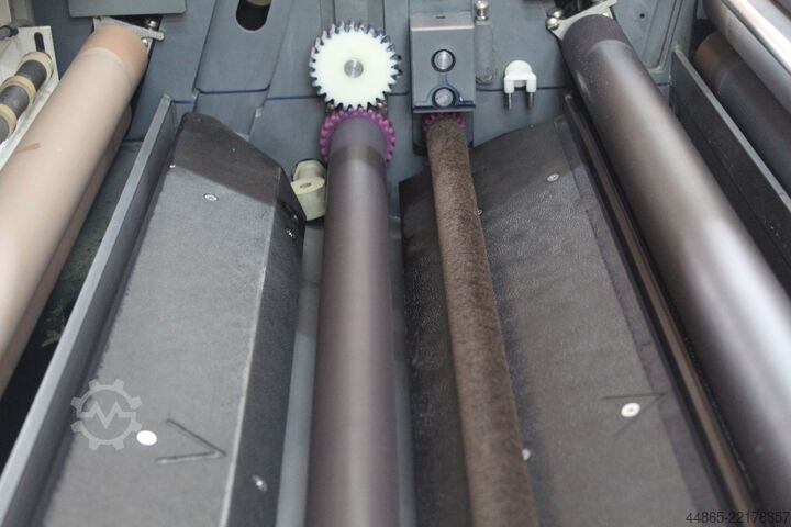 Development equipment Glunz & Jensen Quartz 85III