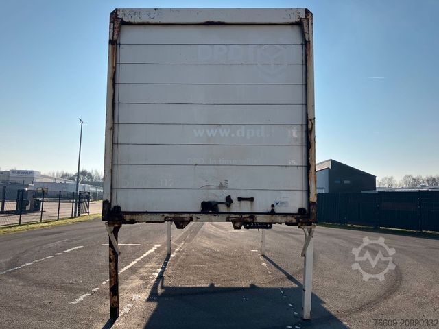 Swap body trailer KRONE Wechselbrücke Koffer