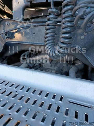 Volume tractor unit DAF XF 460 / SSC / Mega / German