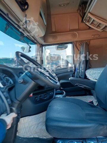 Volume tractor unit DAF XF 460 / SSC / Mega / German