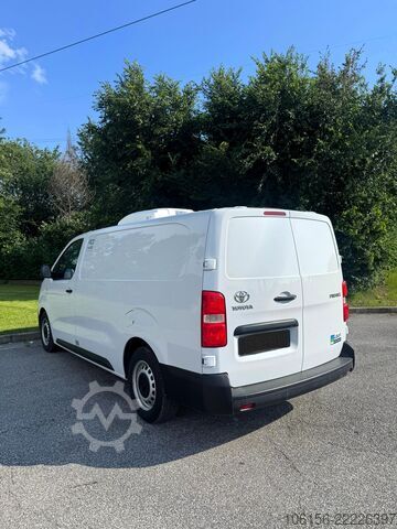 Isolierter Mini-Van mit Kühlaggregat TOYOTA PROACE LONG 2.0 DIESEL