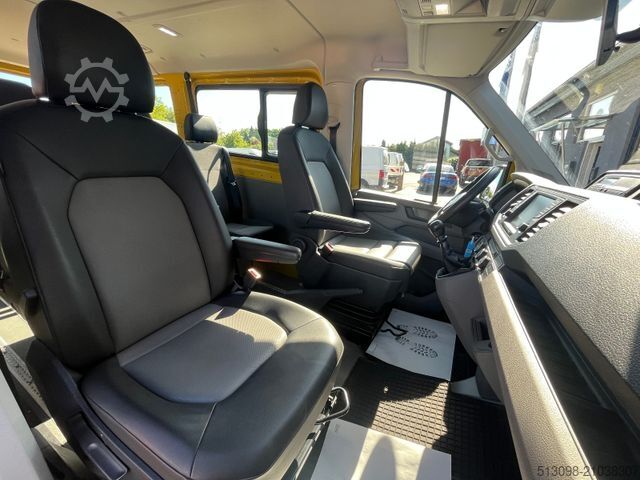 Minibus VOLKSWAGEN CRAFTER 2.0TDI 8 SITZER TEMP. KLIMA AHK 1.HAND