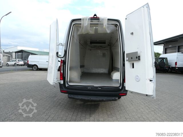 Refrigerator body van MERCEDES-BENZ Sprinter 317CDI Maxi Tiefkühlkasten Klima Navi
