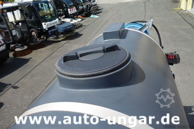 Municipal vehicle Nilfisk CR3500 Wasserfass mit Pumpe + Schlauchha
