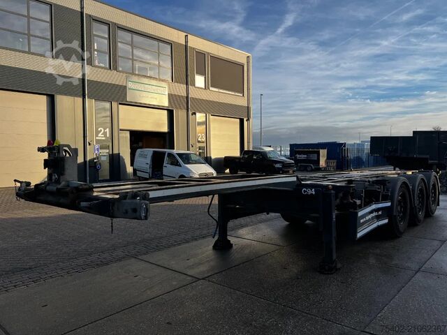 Container transport Renders Euro 800 3DFCST / Container Chassis / 45FT / 1x...