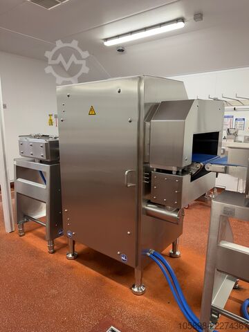Schneide- und Verpackungslinien für gegartes Fleisch Weber and Multivac CCS405 and R535