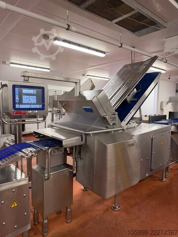 Schneide- und Verpackungslinien für gegartes Fleisch Weber and Multivac CCS405 and R535